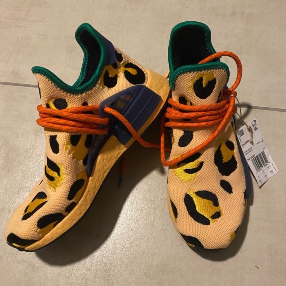 Pharrell x adidas nmd hu animal print sneakers (authentic)